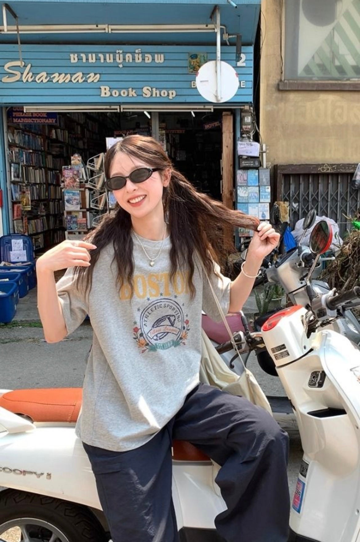 ヴィンテージロゴプリントTシャツ